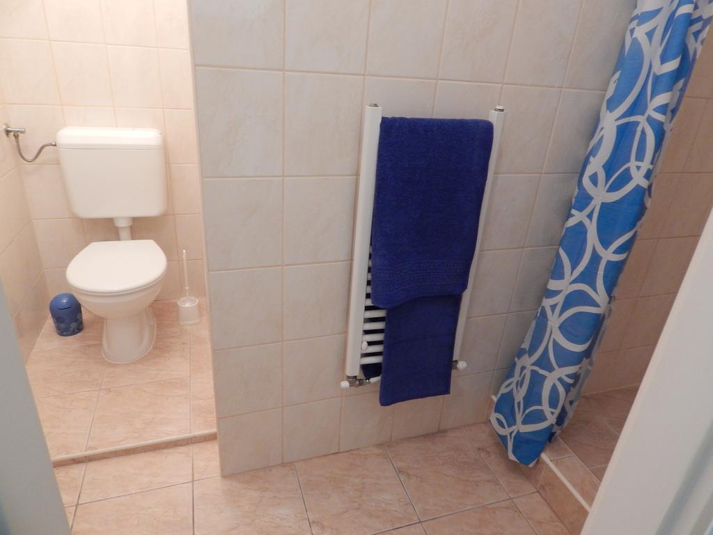 Ferienwohnung Csillagvirag Apartman Mosonmagyaróvár Exterior foto